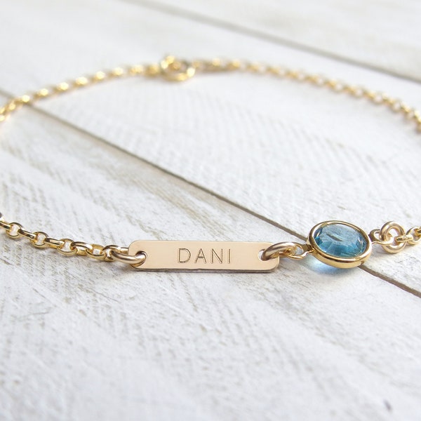 Push present, New mom gift, Baby birthstone and name bracelet, First Mothers Day gift, Jewelry for new mom, Personalized mom to be gift