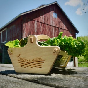 Personalized Harvest Basket, Garden Basket, Gift for Gardener, Vegetable Garden Hod, Gift for Homesteader