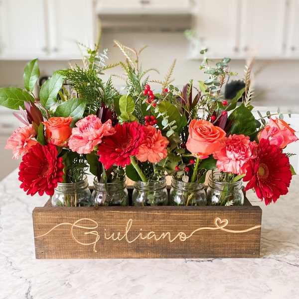 Boîte personnalisée pour centre de table pour fleurs - Pot Mason Jar, pendaison de crémaillère de ferme moderne - Cadeau de mariage personnalisé - Cadeau d'anniversaire pour professeur