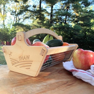 Personalized Harvest Basket, Garden Basket, Gift for Gardener, Vegetable Garden, Homesteader Mom Garden Gift image 9