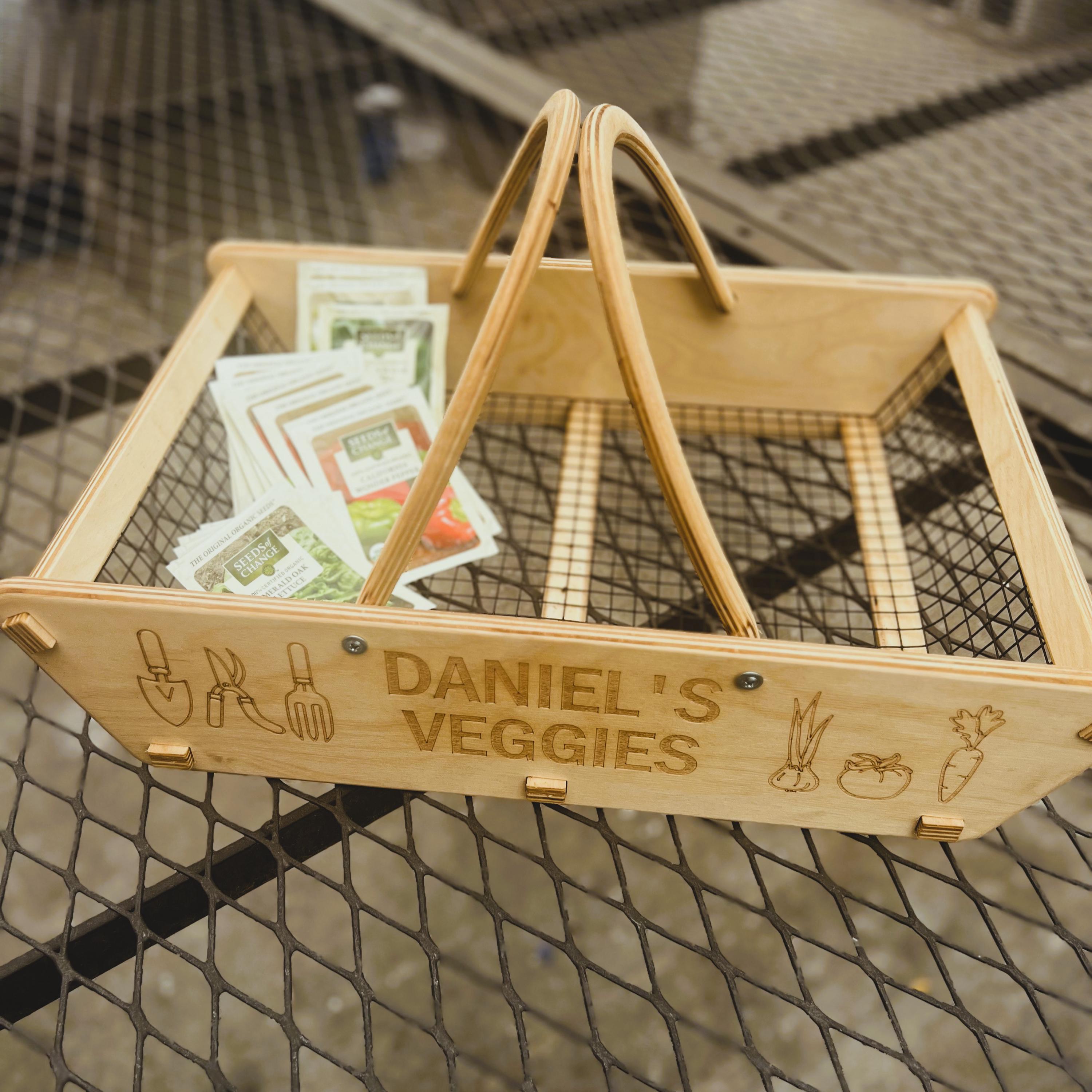 Personalized Harvest Basket, Garden Basket, Gift for Gardener, Mom Garden Gift, Vegetable Garden, Flower Garden, Egg Basket, Gardener Gift