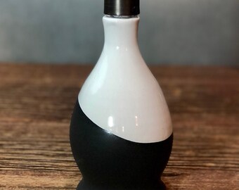 Hand Thrown Stoneware Soap Lotion Dispenser Pump White Black