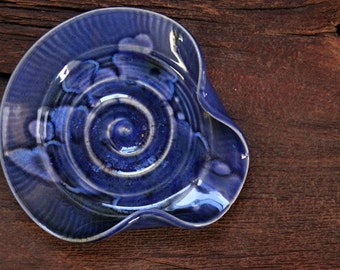 Stoneware Pottery Spoon Rest Snowflake Blue