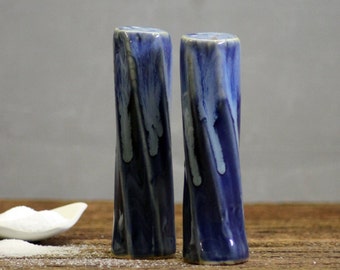 Stoneware Pottery Salt Pepper Shaker Set Snowflake Blue Tall