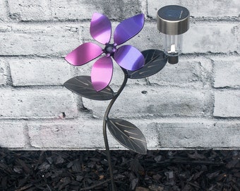 Flower Solar Light - Garden Stake Metal Art | Garden Decor Garden Decoration | Wall Hanging | Housewarming gift | Wedding - Christmas Gift