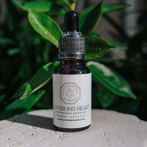 Sovereign Heart Flower Essence - Avoidant Attachment | Emotional Availability | Heart Chakra | Trust & Intimacy | Relationships | Self Love