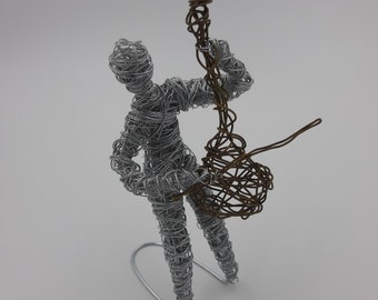Cretan Lyra Player Wire Figure, Personalized wire sculpture, Handmade Wire Sculpture, Wire Art Statue, Unique Home Decor, Office Decor