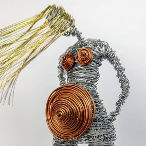 Vrijstaande vrouw figuur, zwangere sculptuur, zwangerschap, verloskundige/Doula geschenk, vruchtbaarheidsgodin, cadeau voor aanstaande moeder, vruchtbaarheidskunst