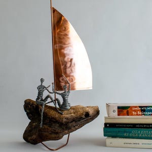 Driftwood Sailing Boat with Wire Figures, Coastal Decor Boat Sculpture, Handmade Nautical Sculpture, Ocean-themed Driftwood Artwork