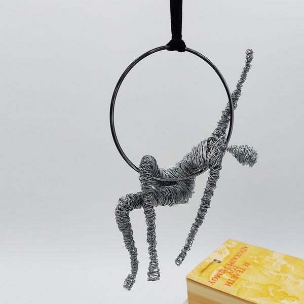 Acrobat hoops, Wall Art Sculpture, Aerial Yoga, Aerial Acrobats, Wire Sculpture, Metal Wall Art Sculpture, Acrobat Sculpture, Sport Gift