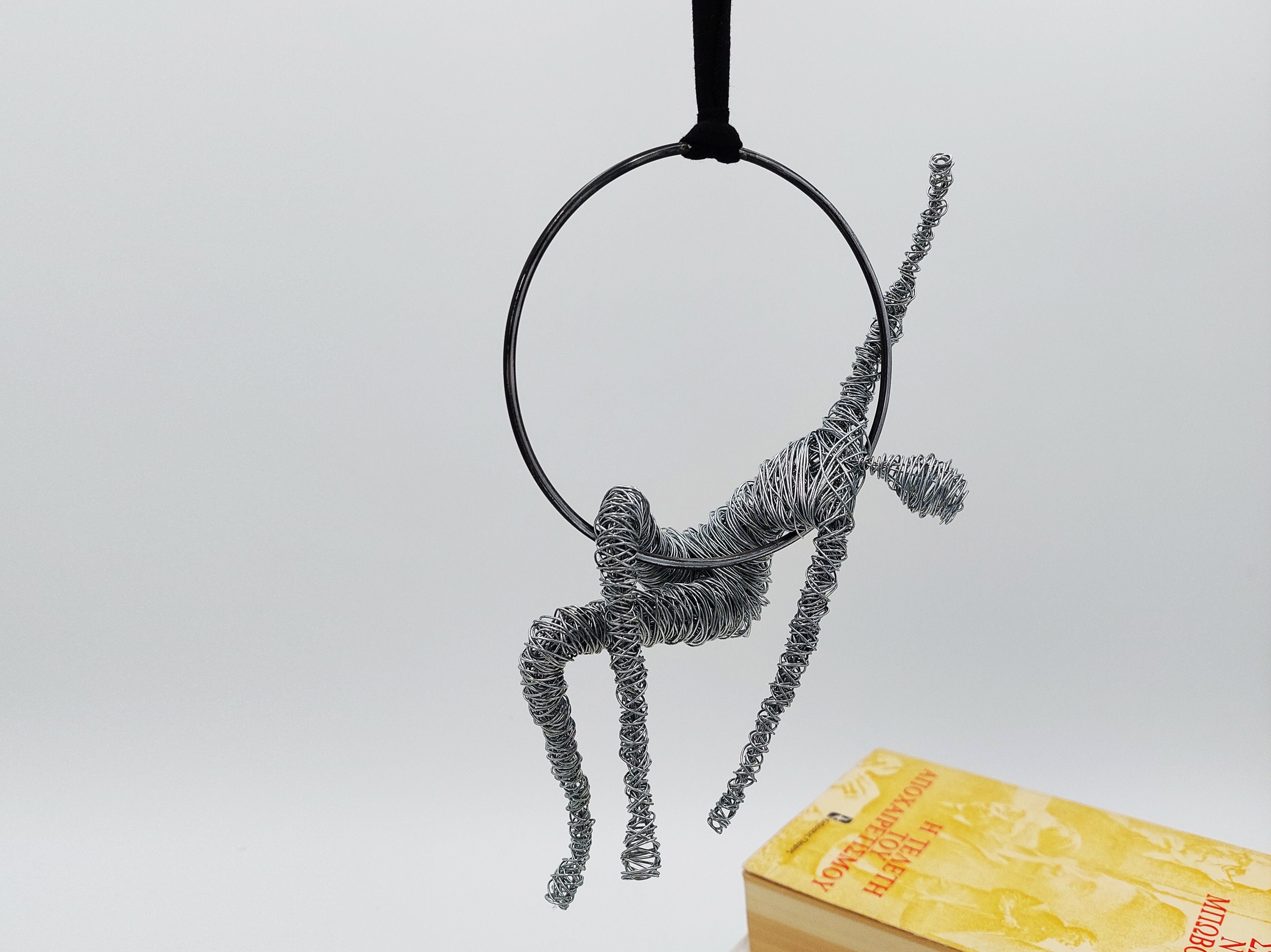 Acrobat hoops, Wall Art Sculpture, Aerial Yoga, Aerial Acrobats, Wire Sculpture, Metal Wall Art Sculpture, Acrobat Sculpture, Sport Gift