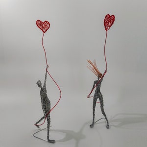 Man and Woman Metal Wire Sculpture, Modern Sculpture, Unique Wire Art Sculpture, Tabletop Cute Valentine&#39;s Day Decor, Anniversary