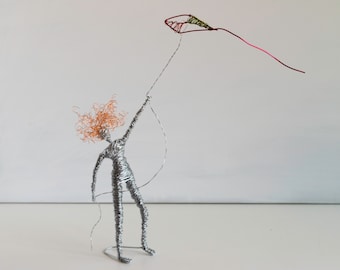 Curly Hair Woman Figure with Kite, Woman Wire Sculpture, Girl with Kite, Houswarming Gift, Personalized Home Gift