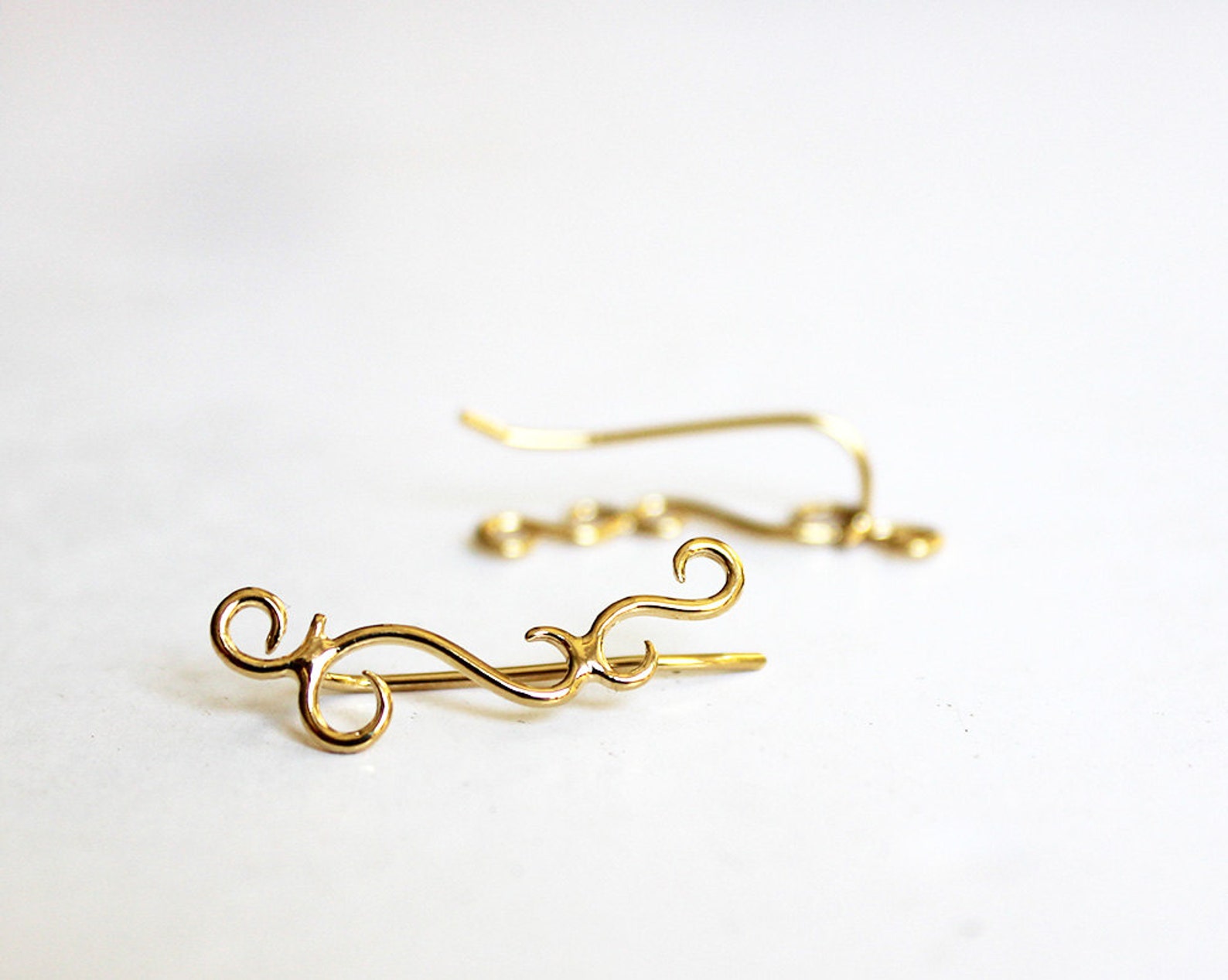 Gold Ear Crawler Ear Climber Ear Cuff Swirl Earrings Etsy