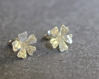 Silver stud earrings, flower stud earrings, sterling earrings stud, flower ear studs, stud earings, post earrings
