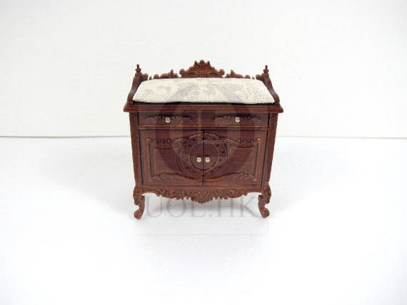 changing table scale