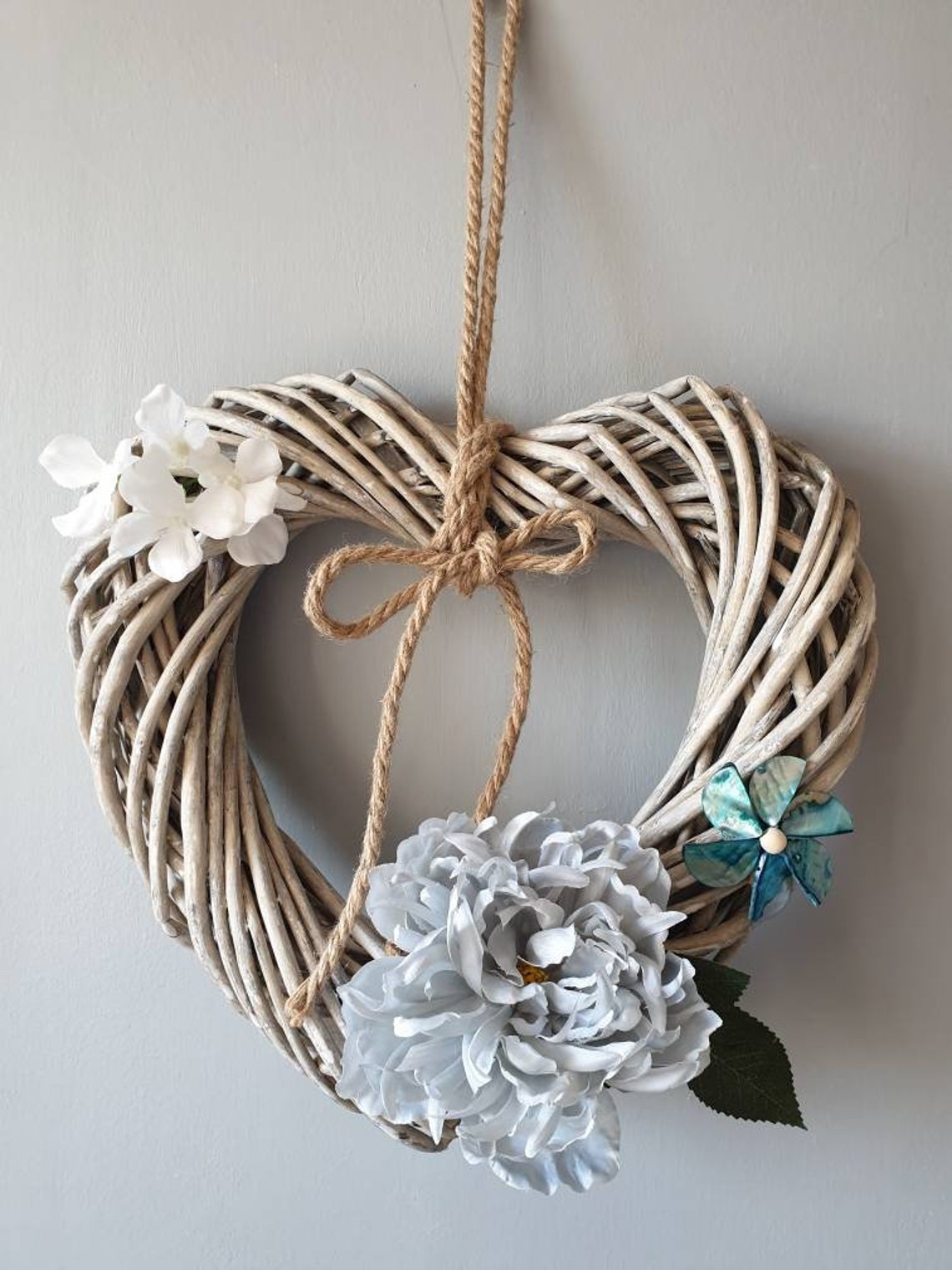 Rattan wicker heart wreath. Farmhouse style with peony. 30cm. Etsy