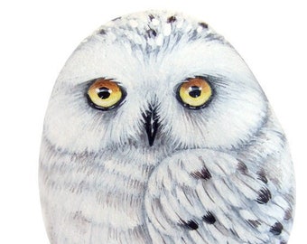 Stone Painted Snowy Owl | Rock Painting Art by Roberto Rizzo
