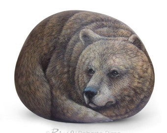 Fine Detailed Grizzly Bear Hand Painted on A Sea Stone | Rock Painting Art by Roberto Rizzo