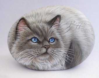 Irresistible Ragdoll Cat Painted on A Sea Stone | Rock Art by Roberto Rizzo | Hand Painted Pets Cat Items Fine Art