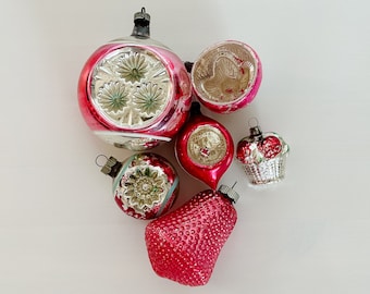 Vintage Christmas Ornaments - Set of (6) - Mix #71 Red/Silver