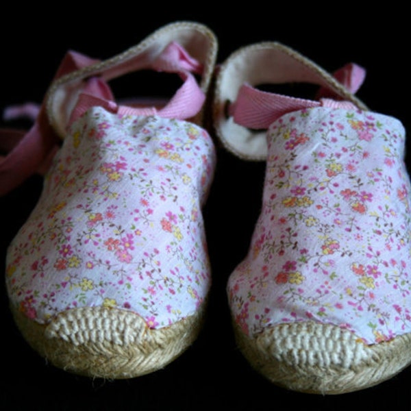 zapatos de princesa / alpargatas niñas / alpargatas rosas / sandalias niña /  zapatos de tacón para niñas  /  espardenyes