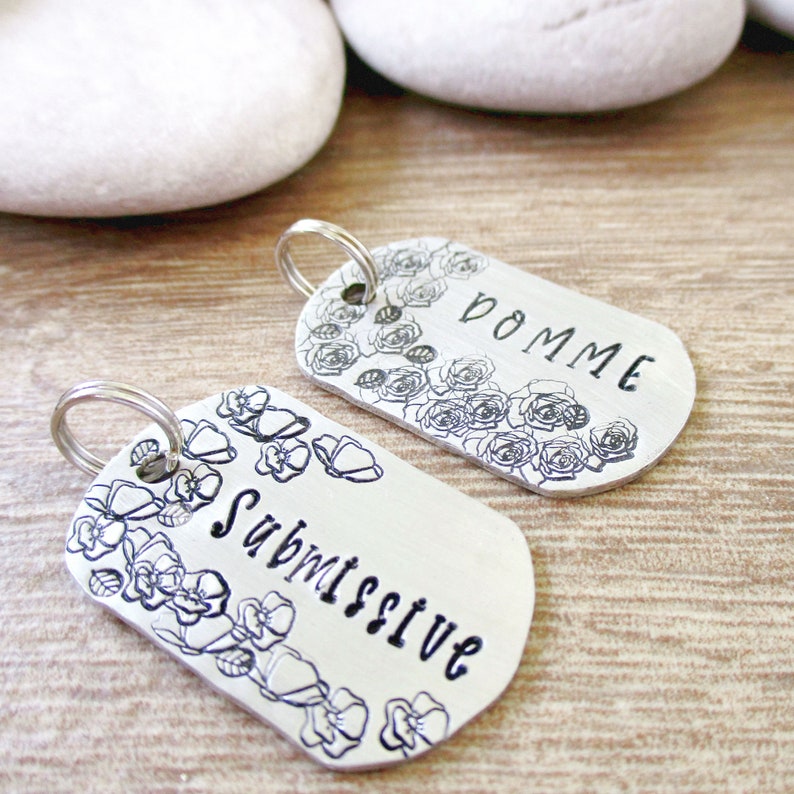 Domme and Submissive Matching Dog Tags, Collar Tags, F/F Ds Couple, Lesbian BDSM, Domme gift, Submissive gift, floral design, customize it 