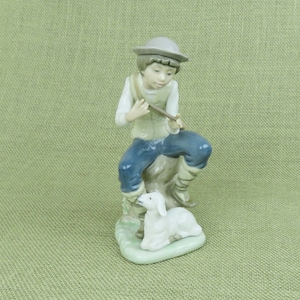 NAO by L'Ladro Figurine - L'Ladro Daisa 1989, Collectible Porcelain Figurine, Nao LLadro Collector, Fine Porcelain Statue