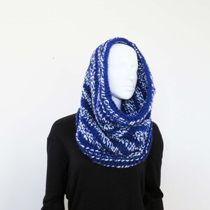 Hand Knit Cowl Scarf - Unisex scarf, Blue Hand Knitted Circle Scarf, Chunky Cowl Hood, Mens Scarf, Snood Hood