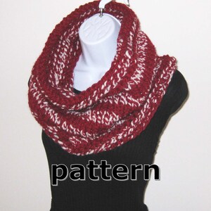 Scarf Knitting PATTERN // Unisex Knit Cowl Tutorial // Easy DIY Knitting