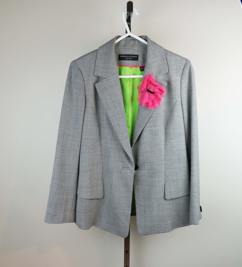 Dana Buchman Wool Blazer All Seasons Black and White Suit Jacket.