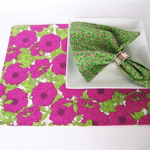 Reversible Placemats - Fuchsia Cloth Placemats - Cotton Pink Place Mats - Table Linens - Eco Friendly - House GIft