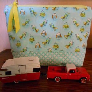 Small Zippered Bag with Parrot Print