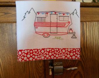 Vintage Aristocrat Trailer PDF Hand Embroidery Pattern-Instant Download