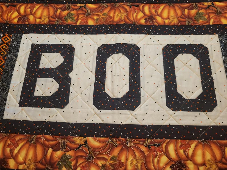 Quilted Halloween Table Runner - Etsy