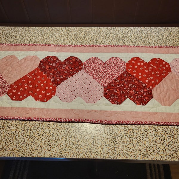 Quilted  Valentine's Day Table Runner