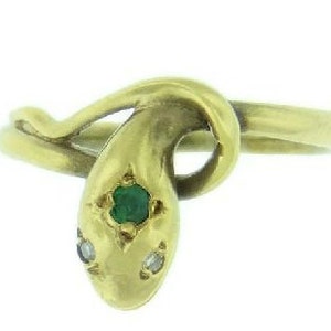 Estate Vintage Styled Snake Designed Yellow Gold Ring Featuring 2 Diamonds for the Eyes and 1 Emerald on the Head US Size 4.5 (can be sized)