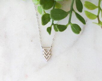 Sterling Silver Arrow Charm Necklace, Gift for her/ Jewelry gift, present,Mothers day gift