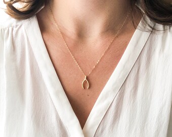 Gold Wishbone Necklace 14K Gold Fill Chain | Personalized Gift| Trendy Necklace | Gift for her | Good Luck Necklace | Good Luck Charm Gift