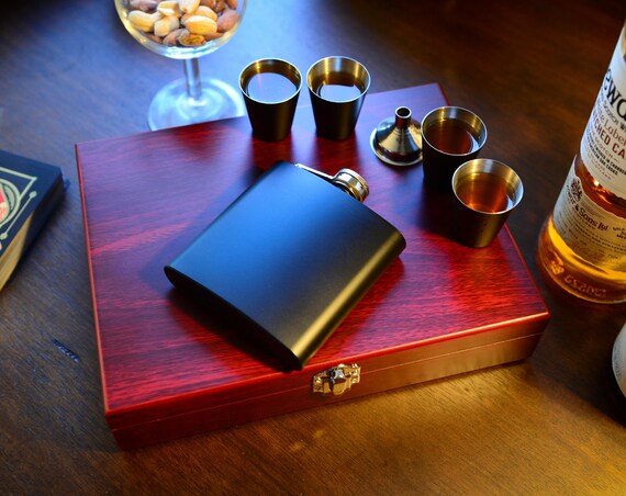 Flask Set in Wooden Box | groomsmen flask | best man flask | wedding party gift | FSW000