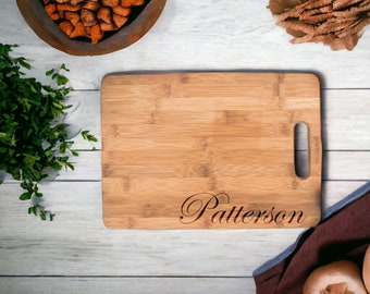 Name engraved bamboo cutting board | last name housewarming gift | personalized kitchen | cook gift | personalized Christmas gift