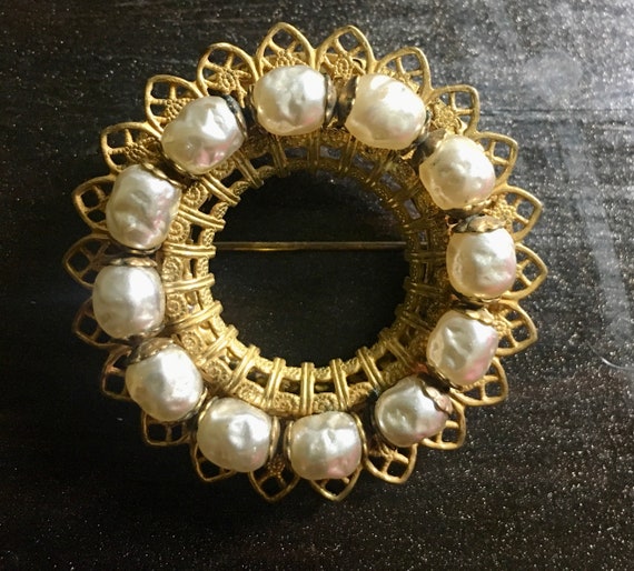 1950’s Miriam Haskell Filigree Brooch with Faux B… - image 1