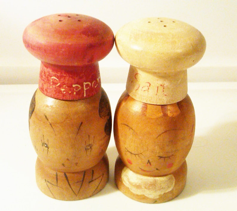 Older Vintage Wood Salty and Peppy / Salt and Pepper Shakers / Etsy