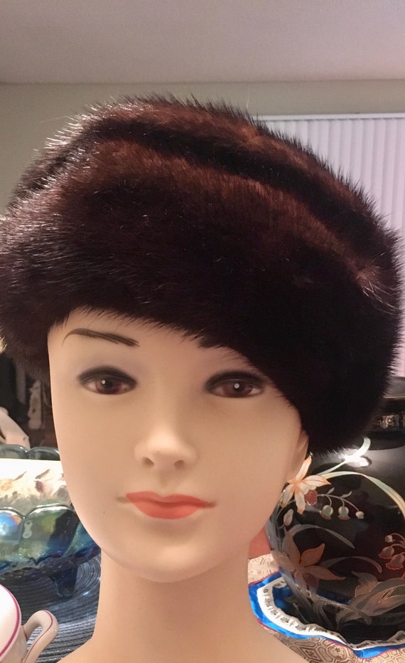 Women’s Mink Fur Hat, Retro Mink Hat, Mink Coat a… - image 3