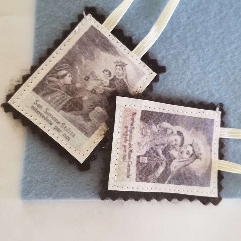 Brown Scapular with 3 Medals Crucifix and Miraculous Medal Polska