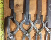 Blades smith tongs