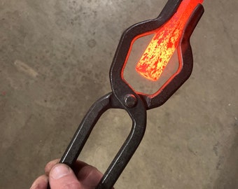 Blacksmith 3/4 v bolt tongs