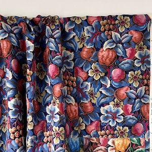 Brunschwig & Fils &#39;Le Verger d&#39;Abondance&#39; Large Fabric Sample - Hand-Printed Home Decor Swatch #5048