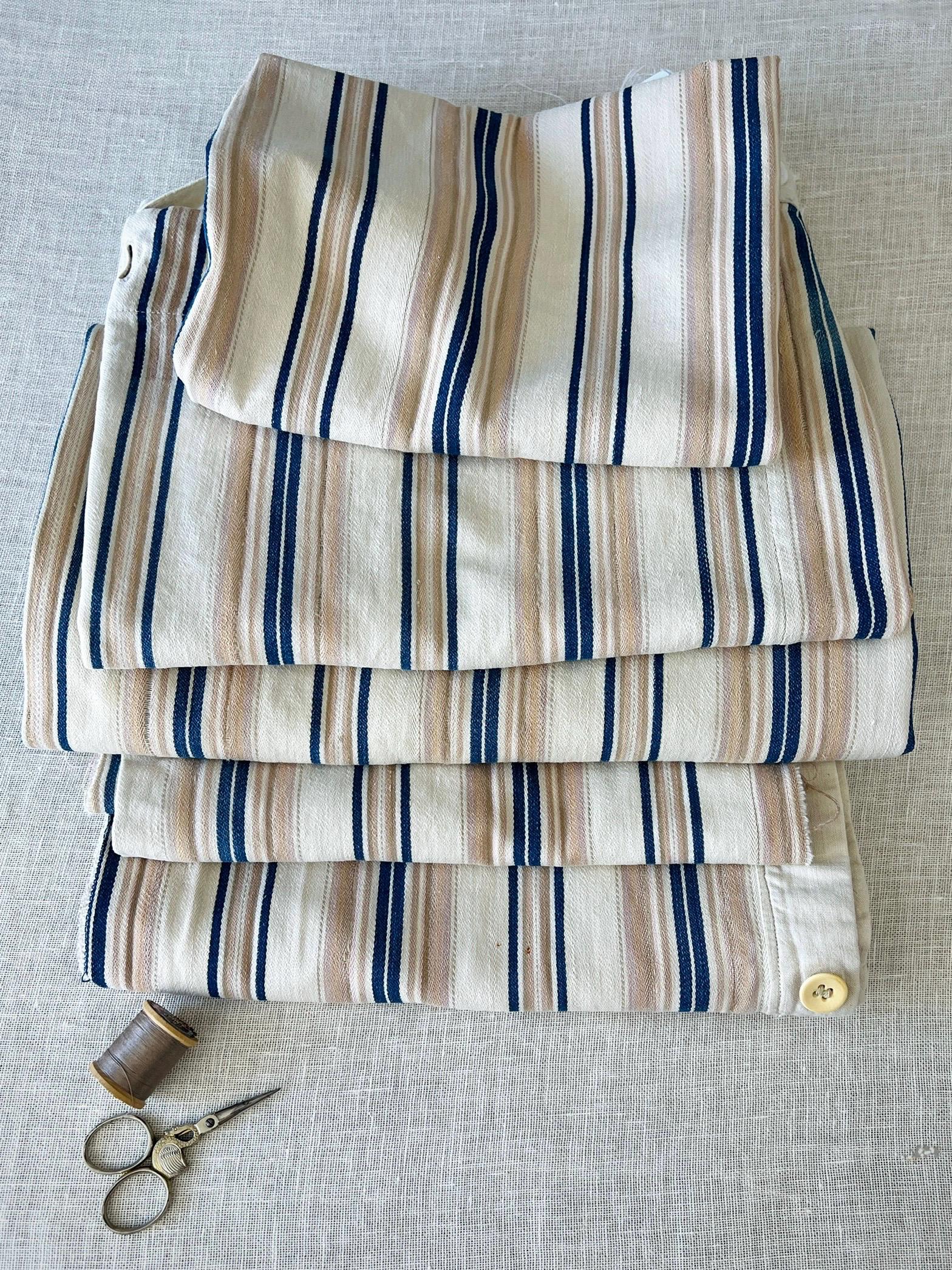 アンティークティッキング生地の残り物 - インディゴブルーとブラウン