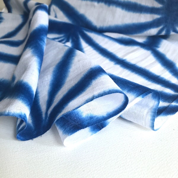 1970s Japanese Itajime Shibori Fabric 1 3/4 Yard Blue White 13" wide Tie Dye Cotton #2996